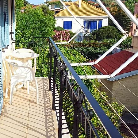 Lourantos Bayside Apartments Vathy  Ngoại thất bức ảnh