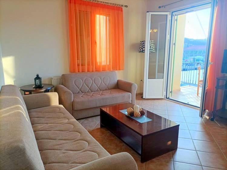 Lourantos Bayside Apartments Vathy  Ngoại thất bức ảnh