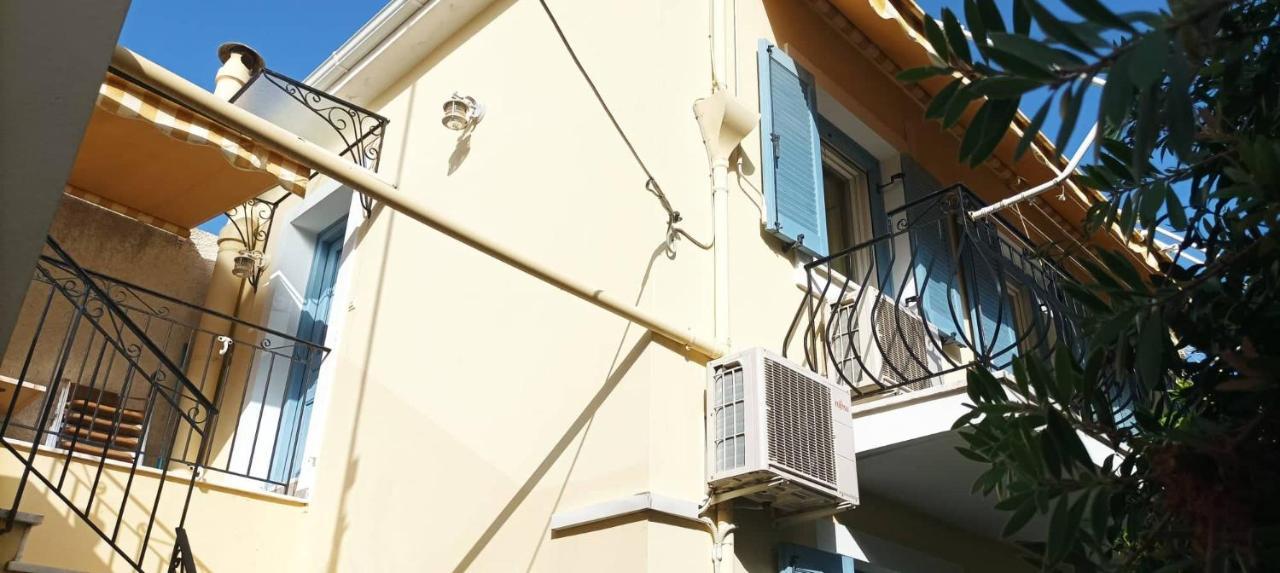 Lourantos Bayside Apartments Vathy  Ngoại thất bức ảnh